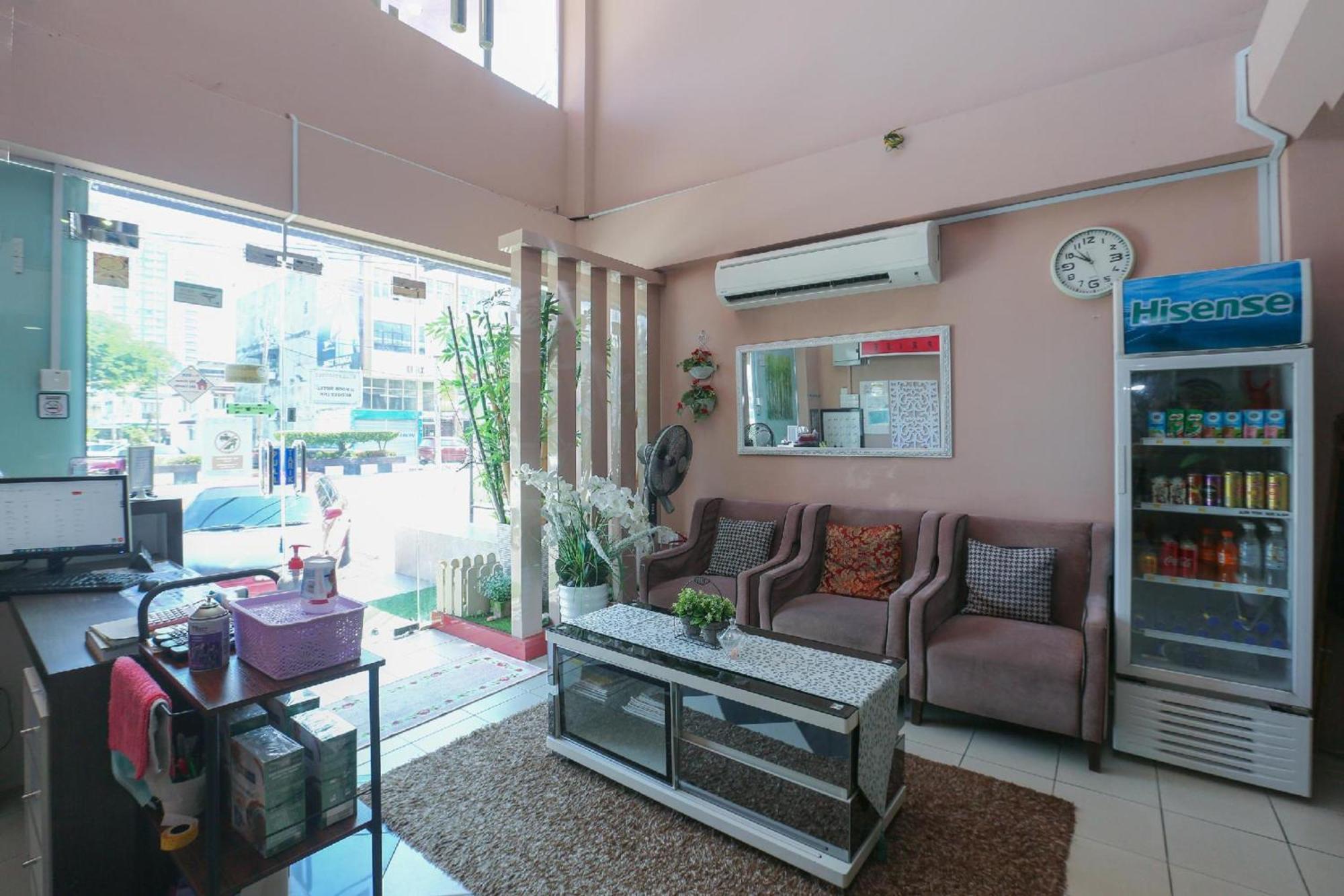 Spot On 89796 D'Noor Budget Inn Kota Bharu Exterior foto